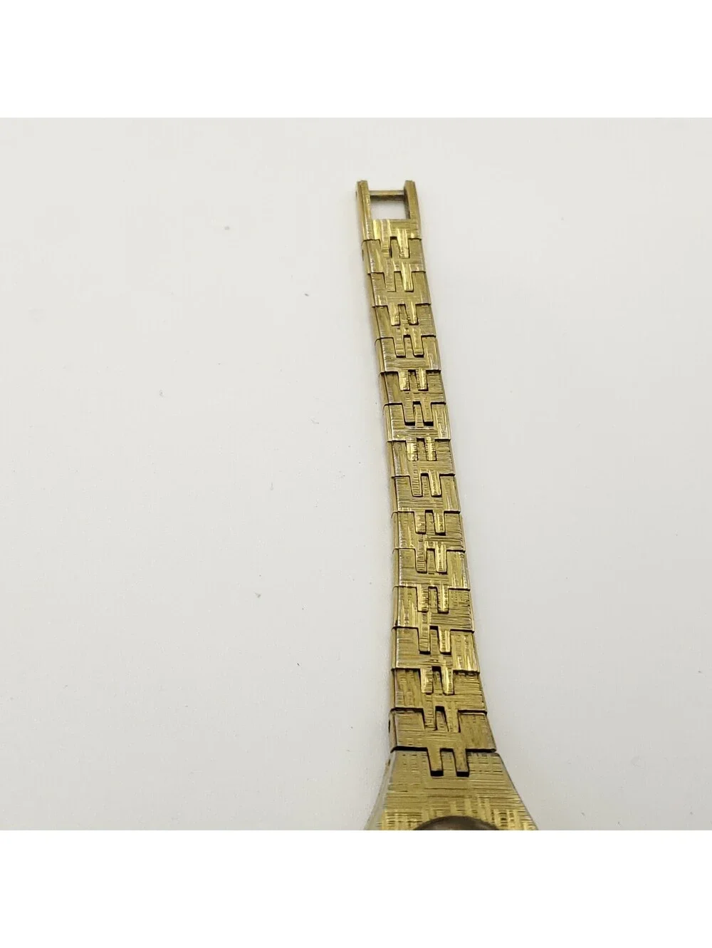 Vintage Caravelle Mechanical Womens Watch 18mm For Parts Or Repair